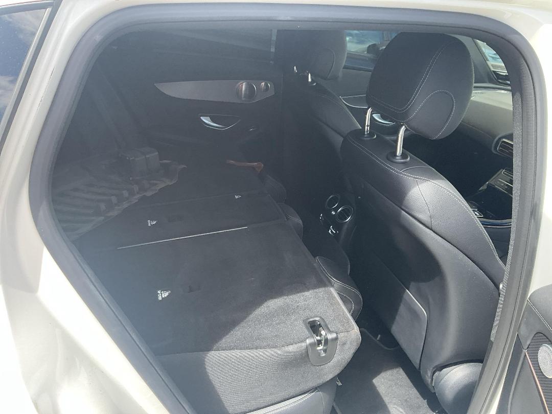 Photo '19' of Mercedes-Benz EQC 400 4Matic Sport Photo '19' of Mercedes-Benz EQC 400 4Matic Sport