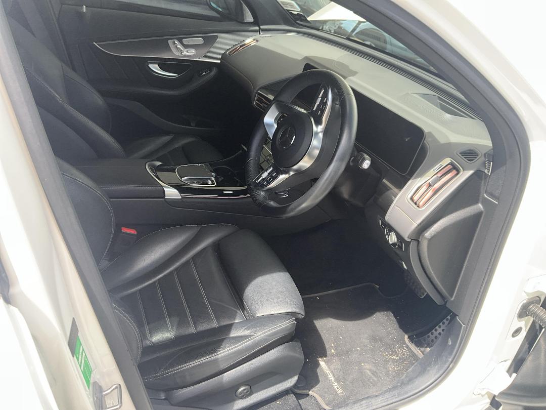 Photo '16' of Mercedes-Benz EQC 400 4Matic Sport Photo '16' of Mercedes-Benz EQC 400 4Matic Sport