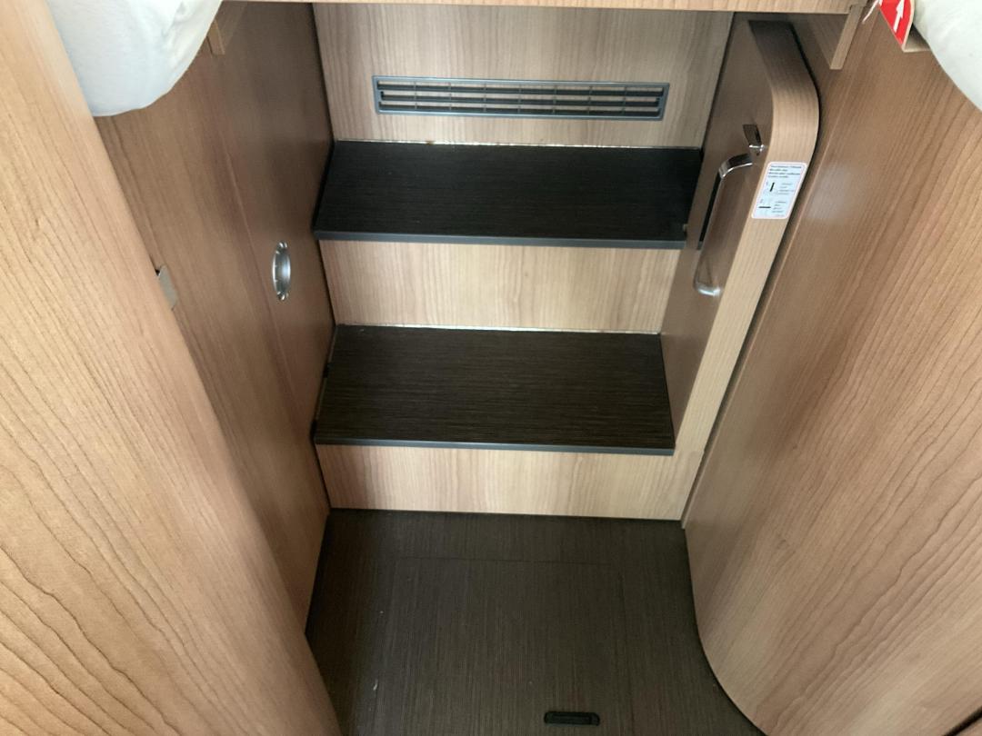 Photo '32' of Mercedes-Benz Sprinter CARTHAGO Motorhome