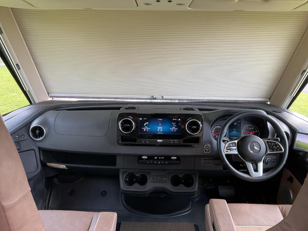 Photo '19' of Mercedes-Benz Sprinter CARTHAGO Motorhome