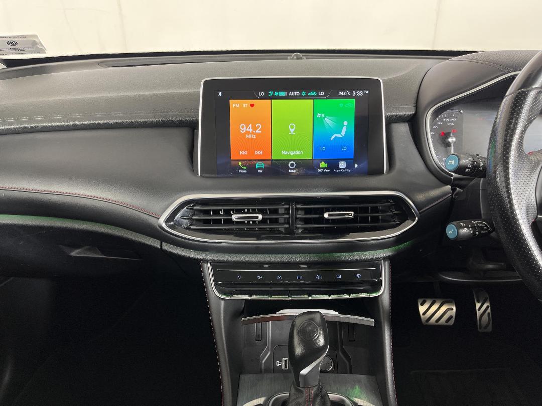 Photo '18' of MG HS Photo '18' of MG HS