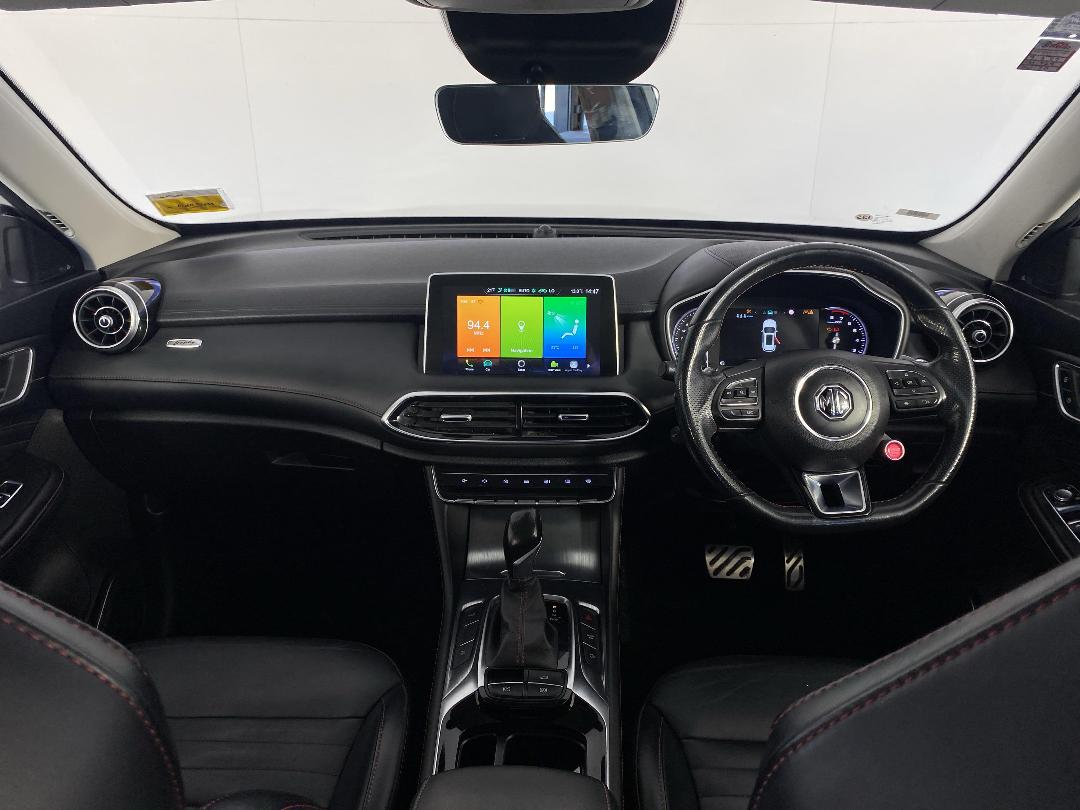 Photo '17' of MG HS Photo '17' of MG HS