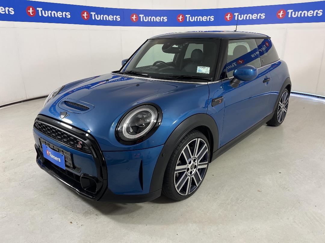 Photo '4' of Mini Hatch