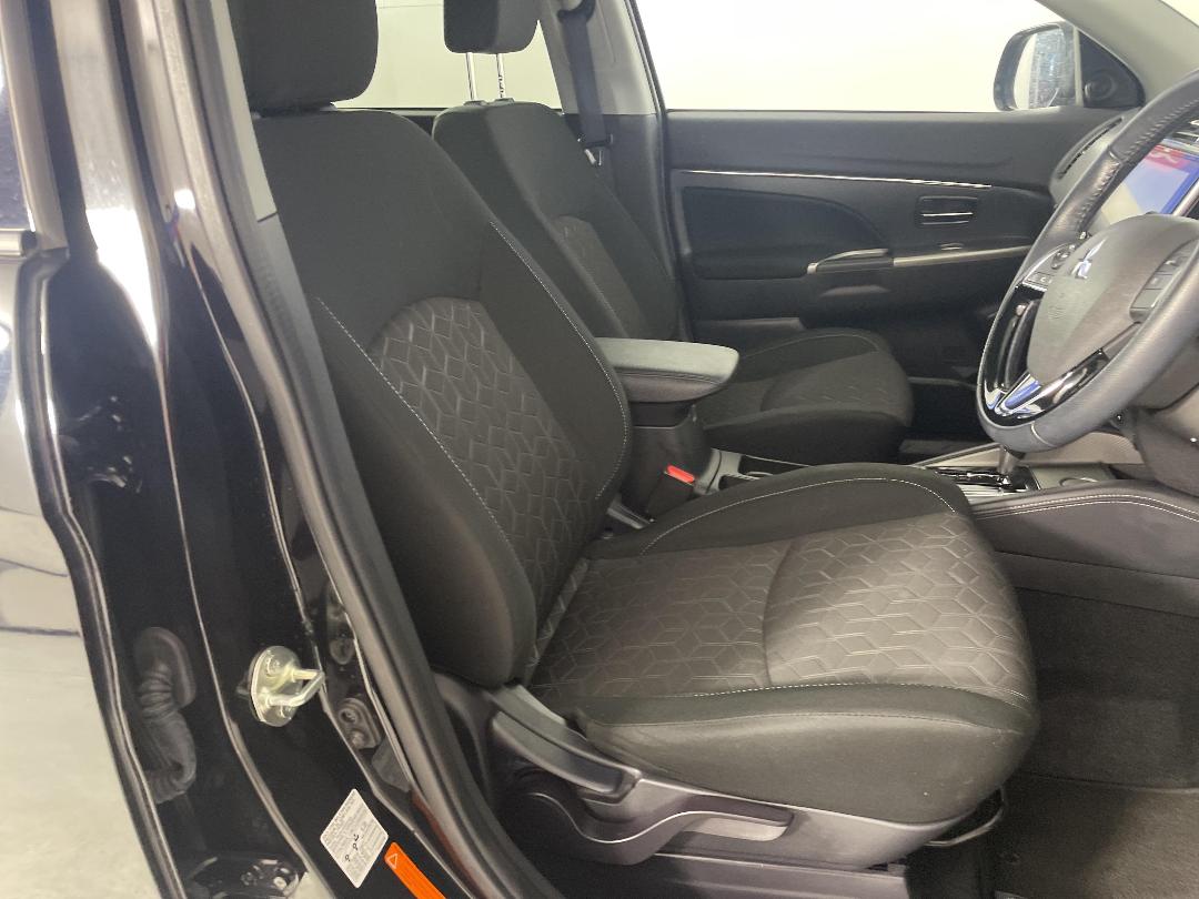 Photo '16' of Mitsubishi ASX