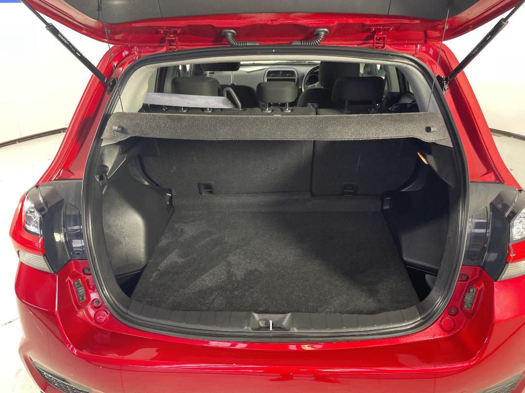 Photo '14' of Mitsubishi ASX Photo '14' of Mitsubishi ASX