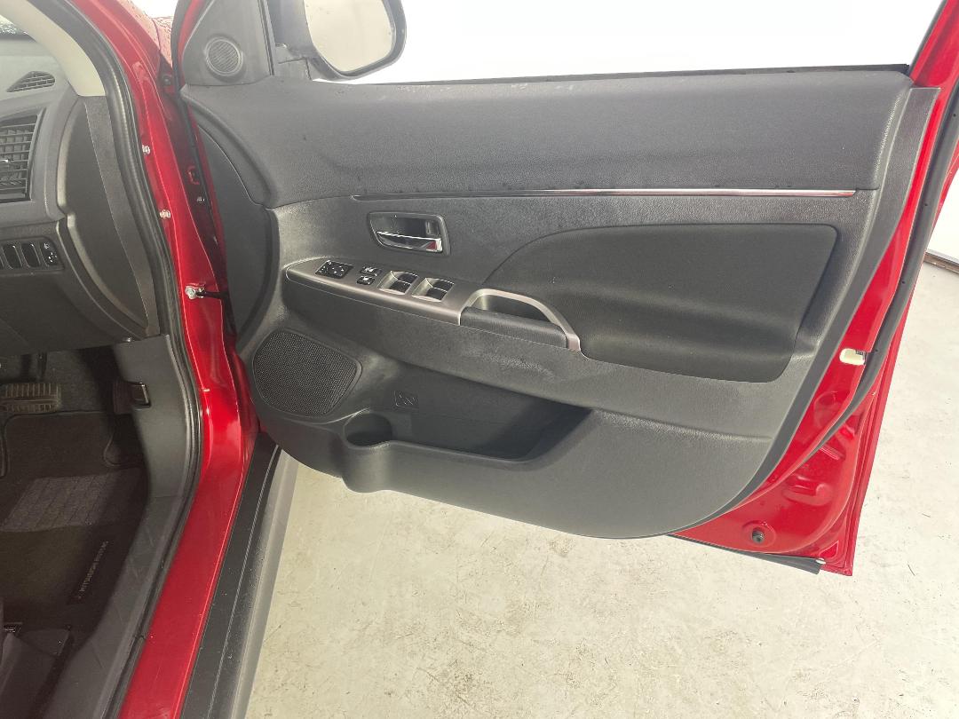 Photo '15' of Mitsubishi ASX Photo '15' of Mitsubishi ASX