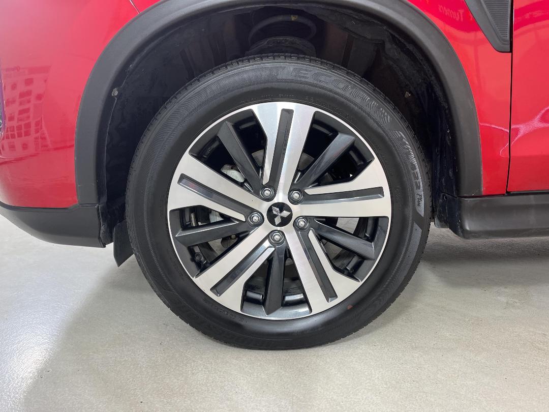 Photo '10' of Mitsubishi ASX