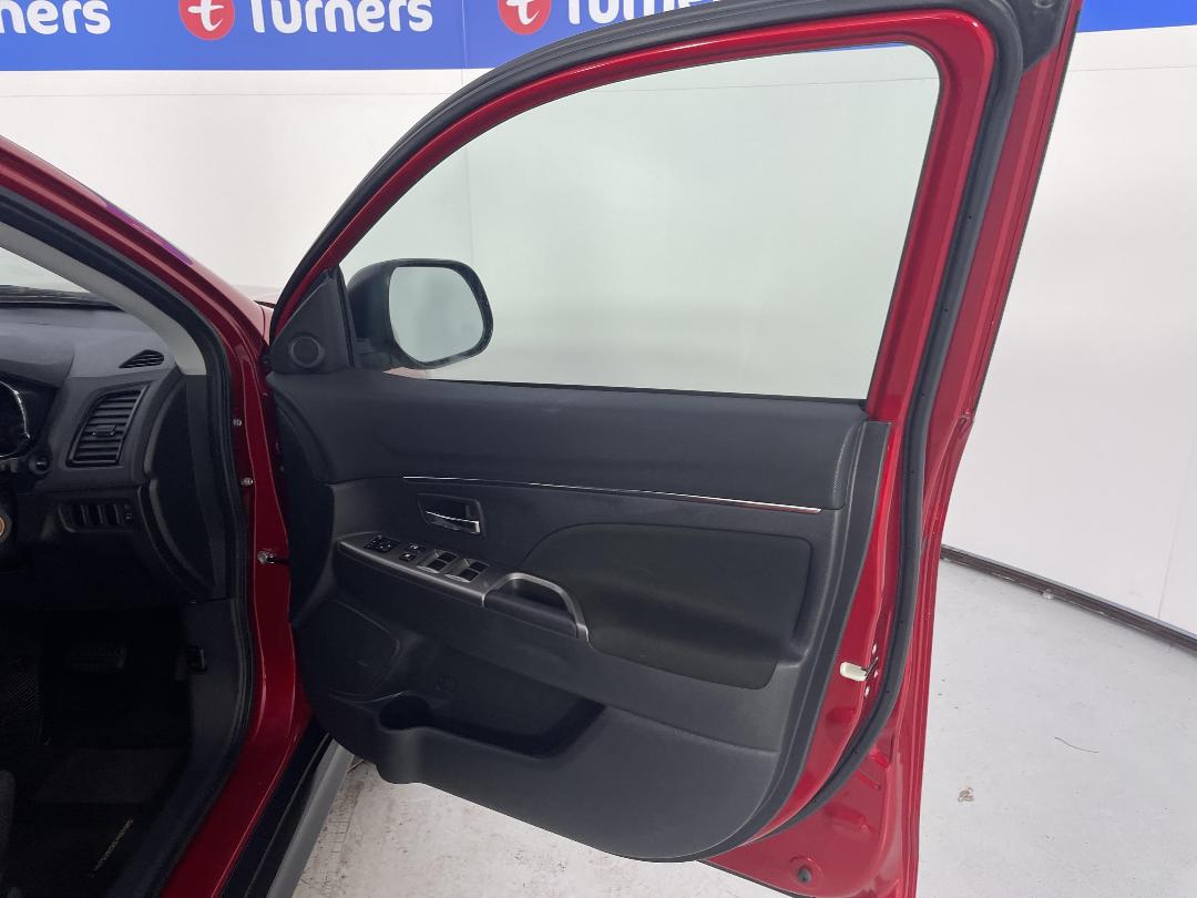 Photo '15' of Mitsubishi ASX Photo '15' of Mitsubishi ASX