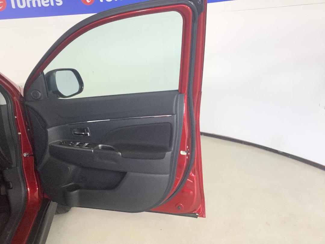 Photo '15' of Mitsubishi ASX