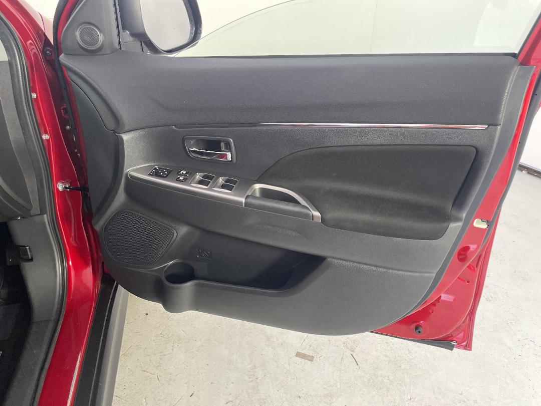 Photo '15' of Mitsubishi ASX Photo '15' of Mitsubishi ASX