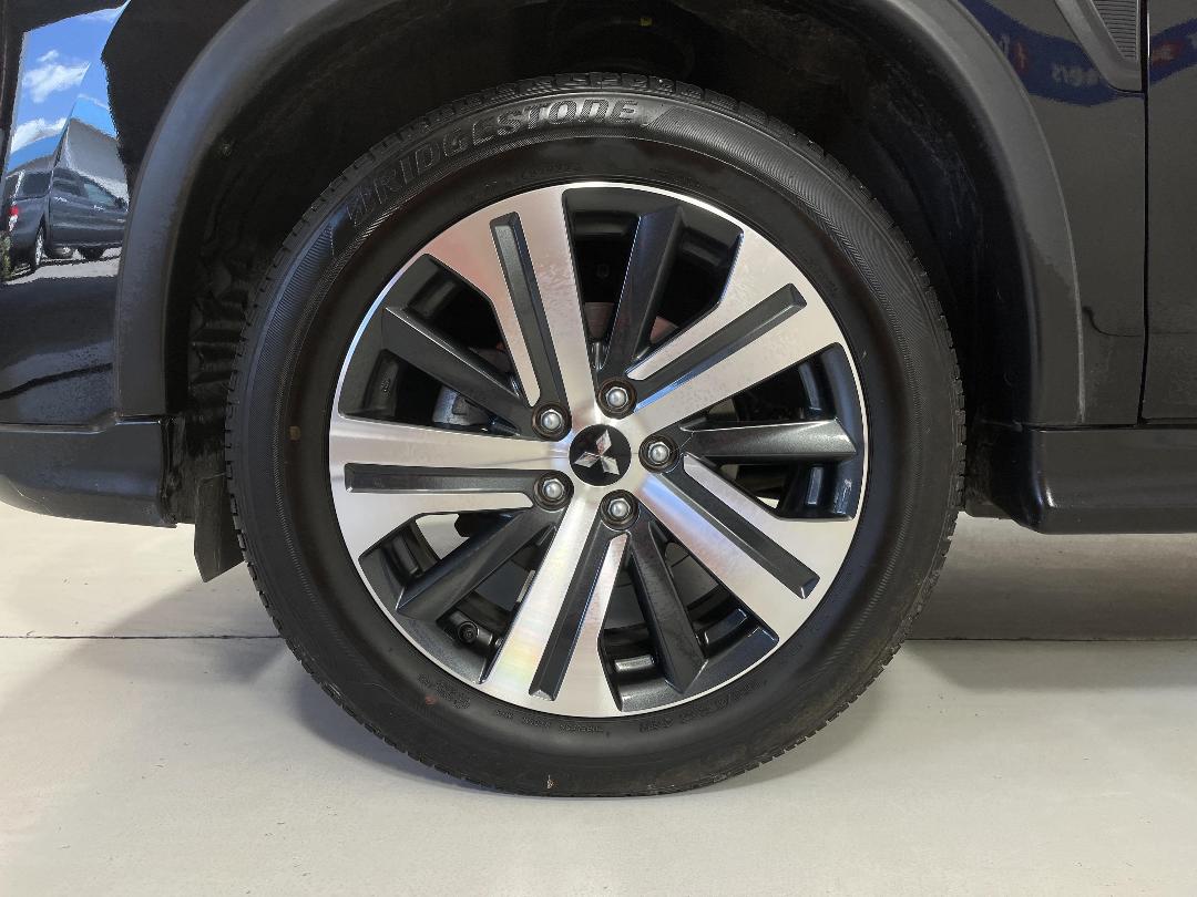 Photo '10' of Mitsubishi ASX