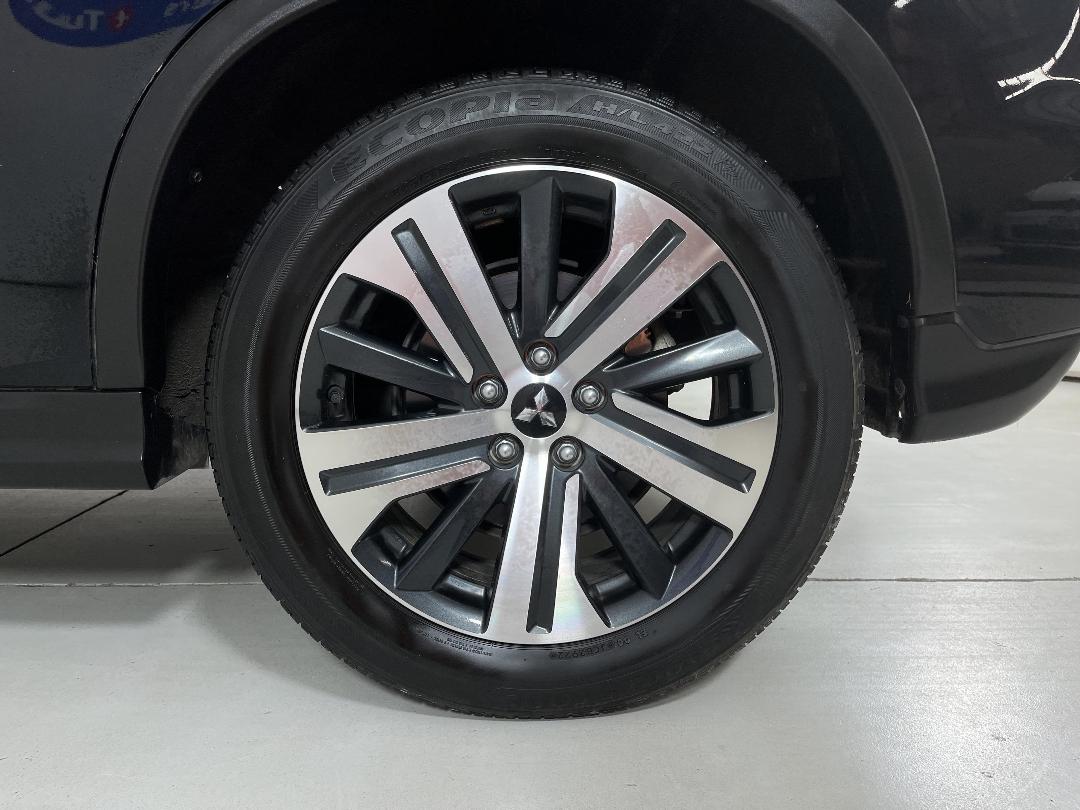 Photo '11' of Mitsubishi ASX