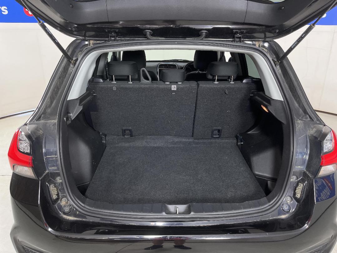 Photo '14' of Mitsubishi ASX