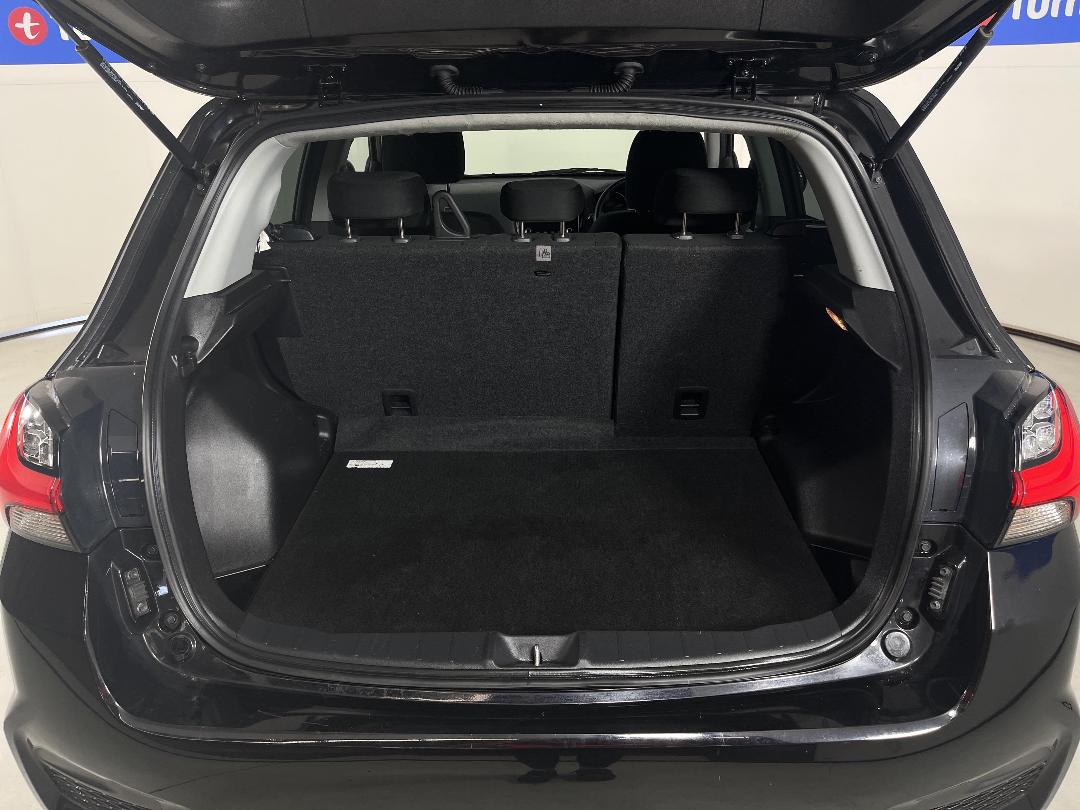 Photo '14' of Mitsubishi ASX