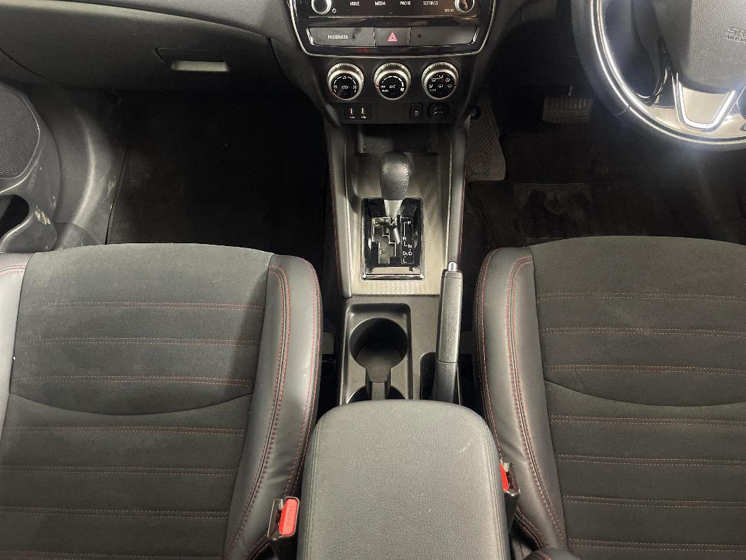 Photo '18' of Mitsubishi ASX Photo '18' of Mitsubishi ASX