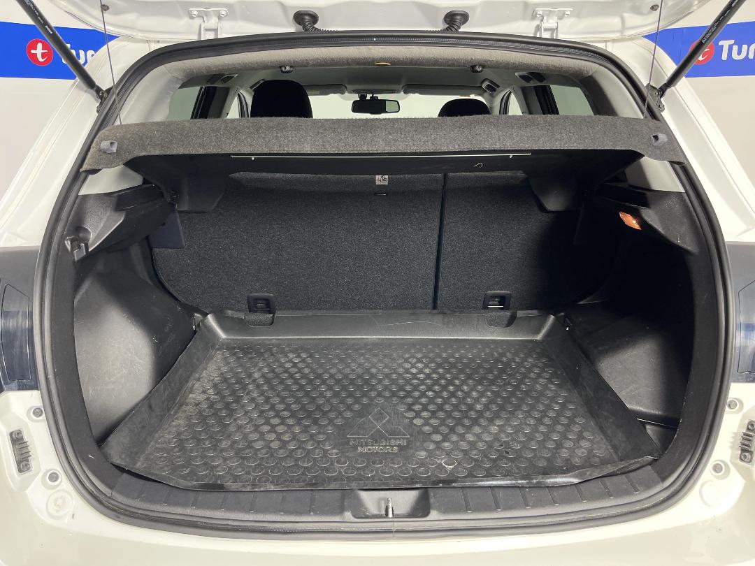 Photo '14' of Mitsubishi ASX