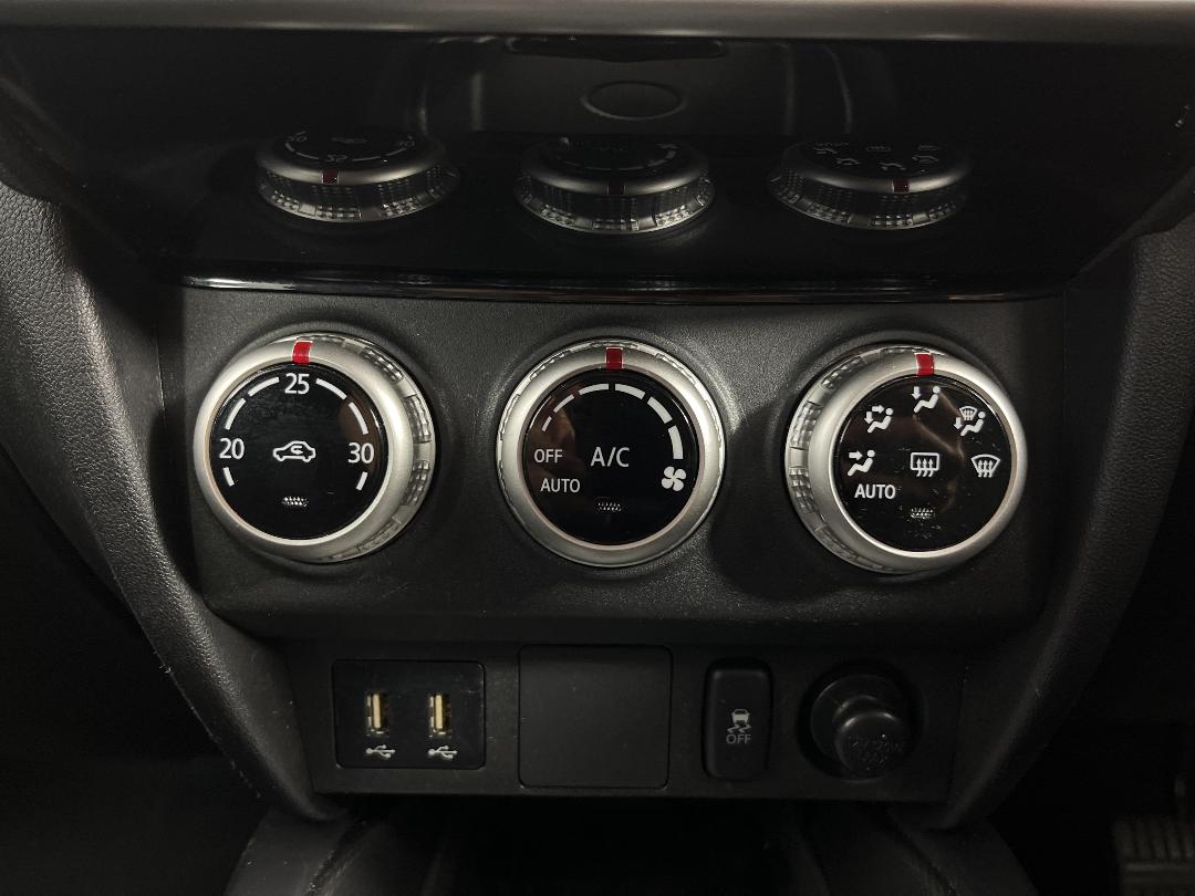 Photo '24' of Mitsubishi ASX