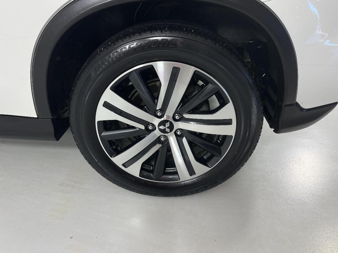 Photo '11' of Mitsubishi ASX