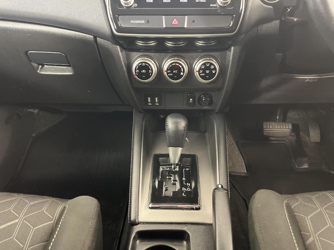 Photo '18' of Mitsubishi ASX