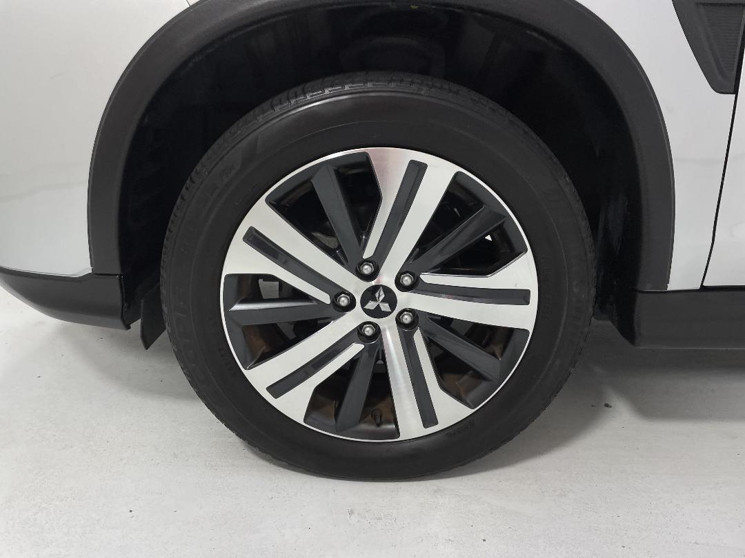 Photo '10' of Mitsubishi ASX