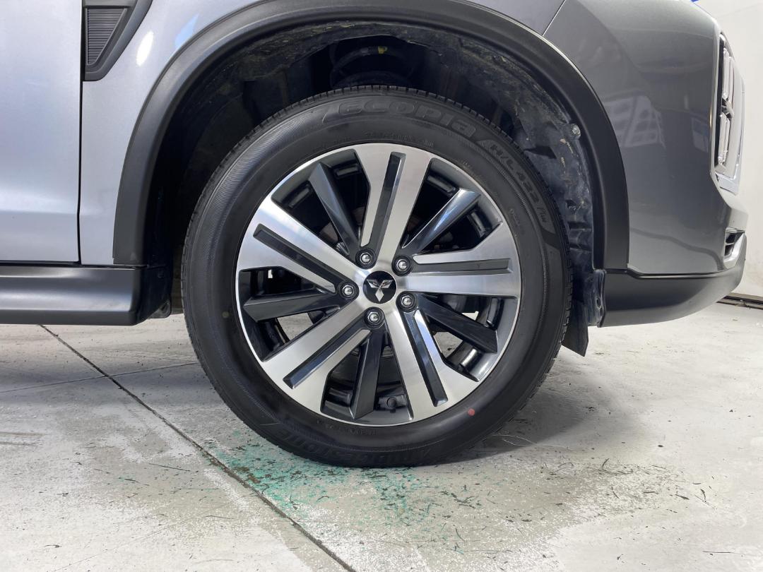 Photo '9' of Mitsubishi ASX