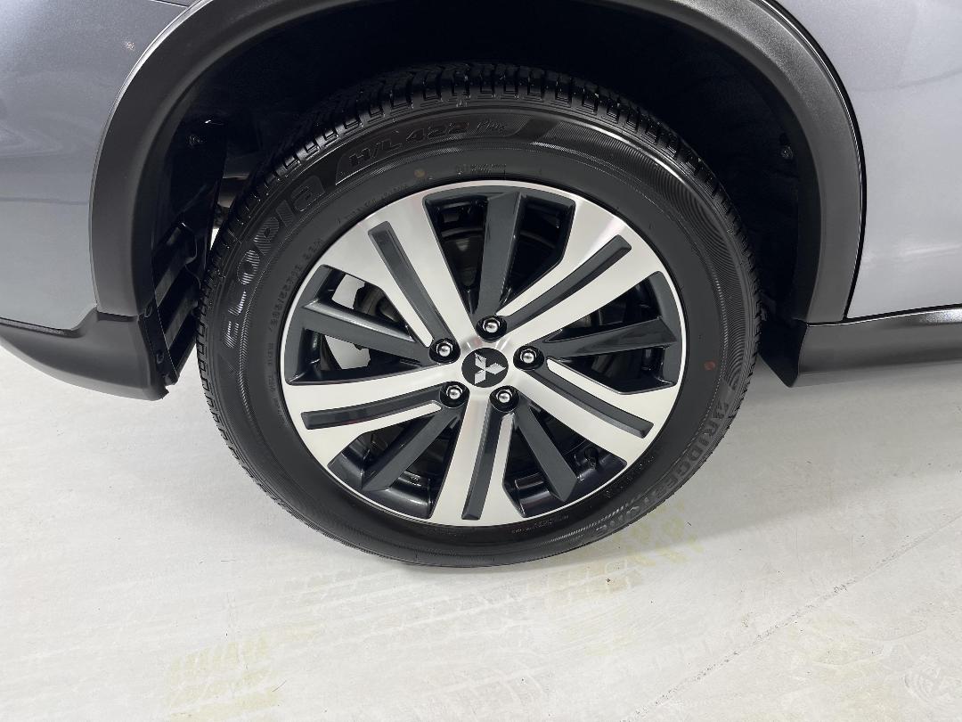 Photo '12' of Mitsubishi ASX