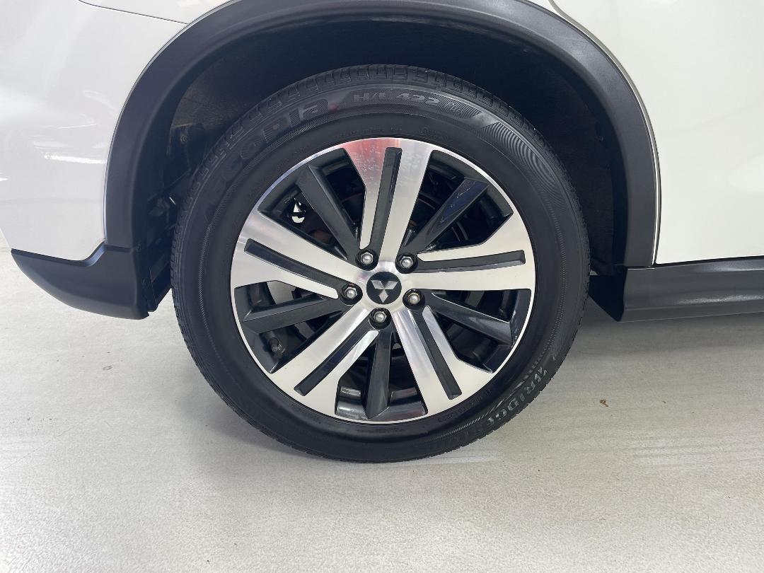 Photo '12' of Mitsubishi ASX Photo '12' of Mitsubishi ASX