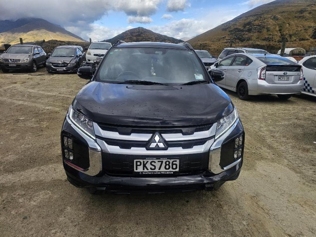 Photo '6' of Mitsubishi ASX VRX