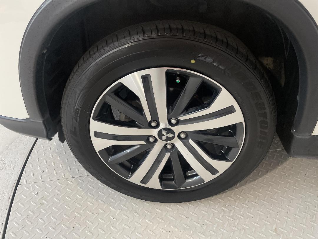 Photo '10' of Mitsubishi ASX