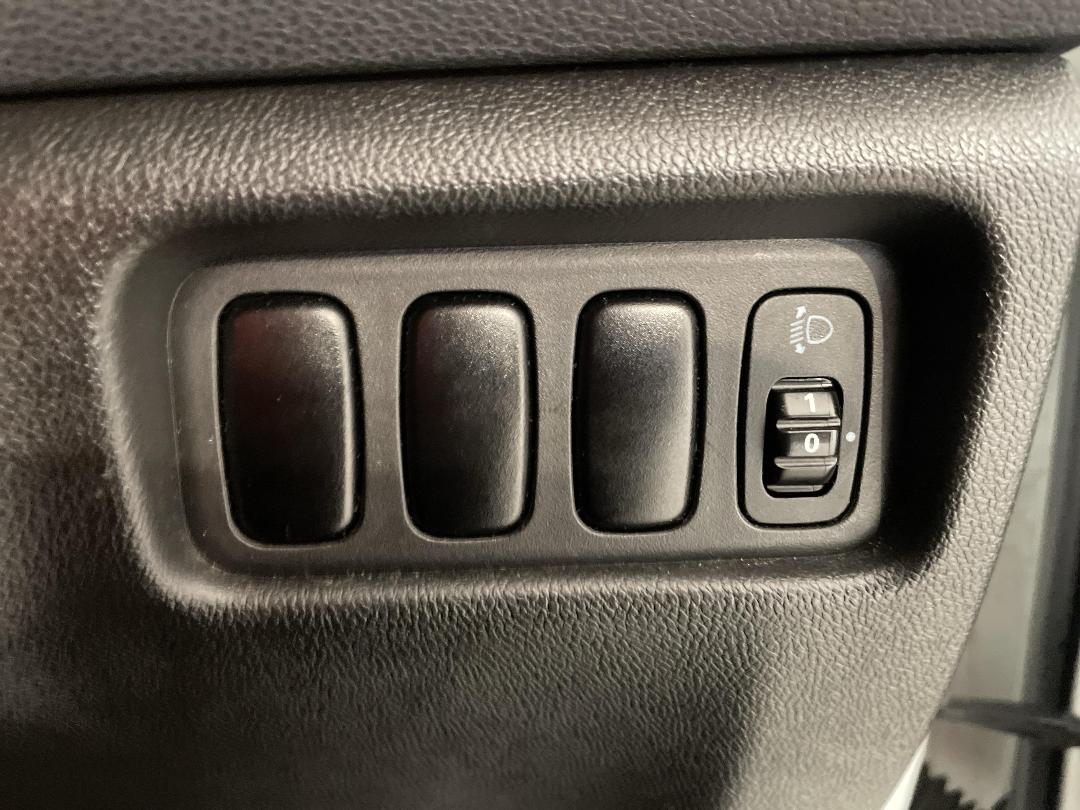 Photo '24' of Mitsubishi ASX