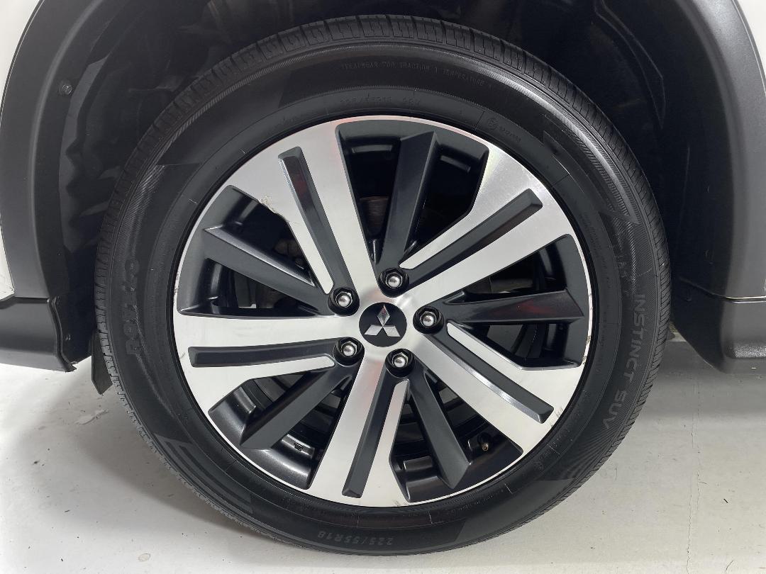 Photo '10' of Mitsubishi ASX