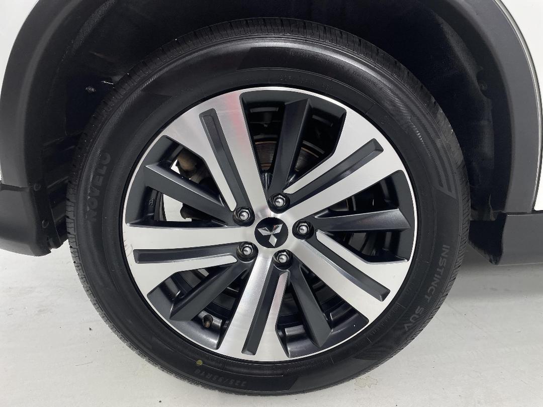 Photo '12' of Mitsubishi ASX