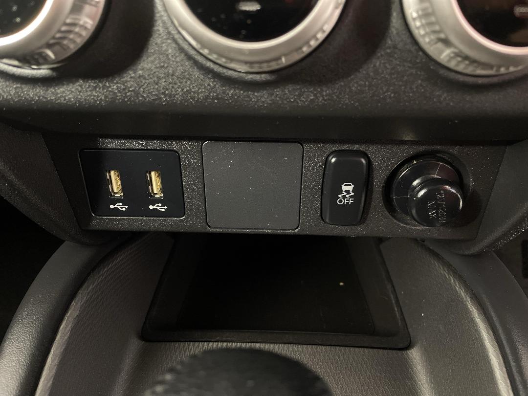 Photo '25' of Mitsubishi ASX