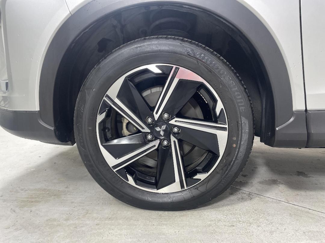 Photo '10' of Mitsubishi Eclipse Cross