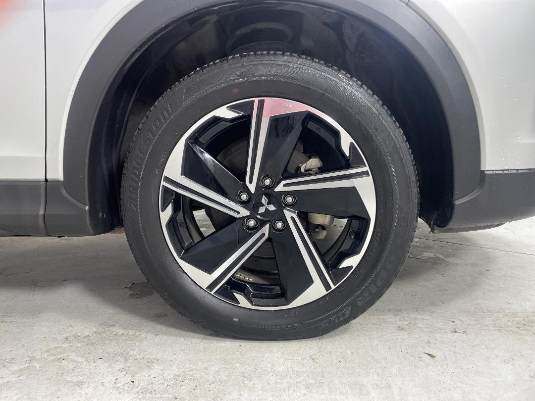 Photo '9' of Mitsubishi Eclipse Cross