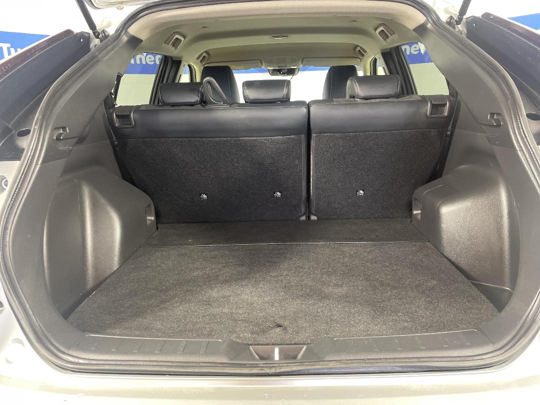 Photo '14' of Mitsubishi Eclipse Cross