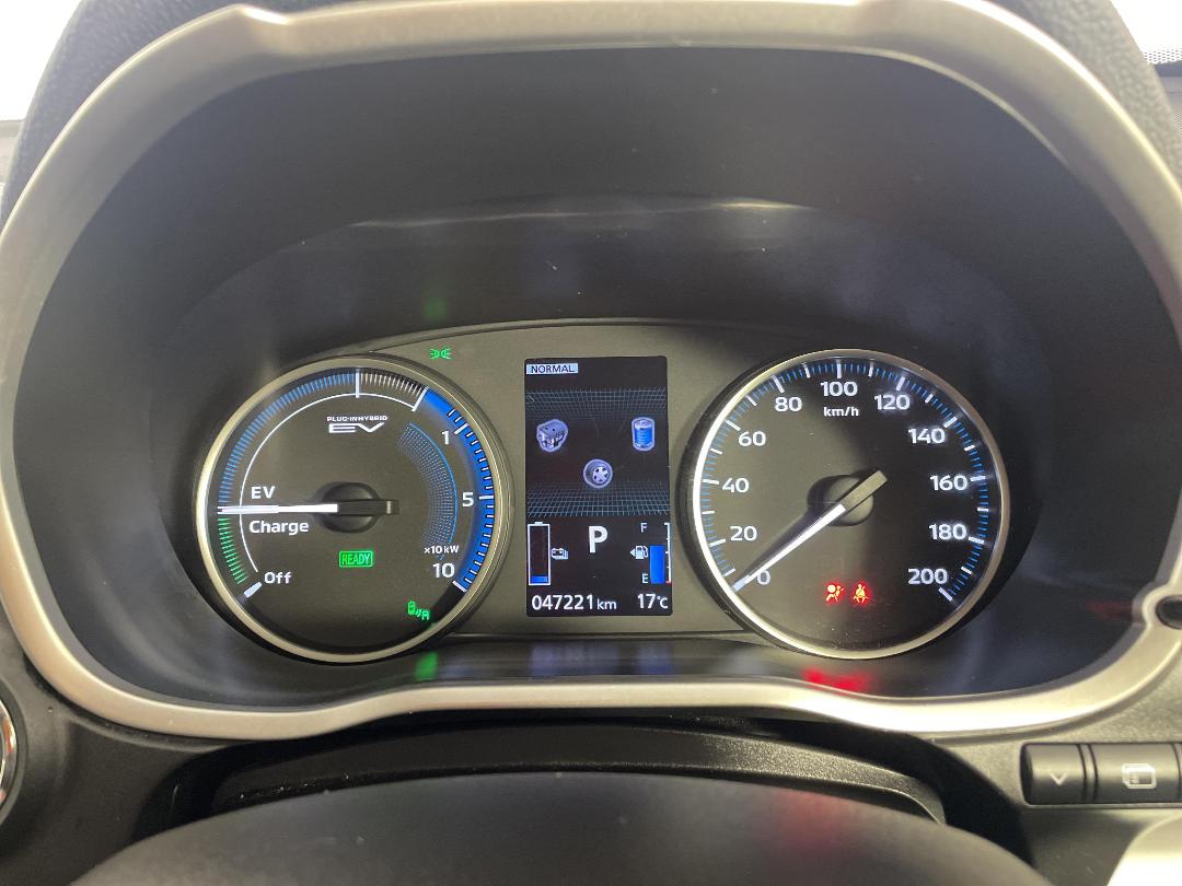 Photo '21' of Mitsubishi Eclipse Cross