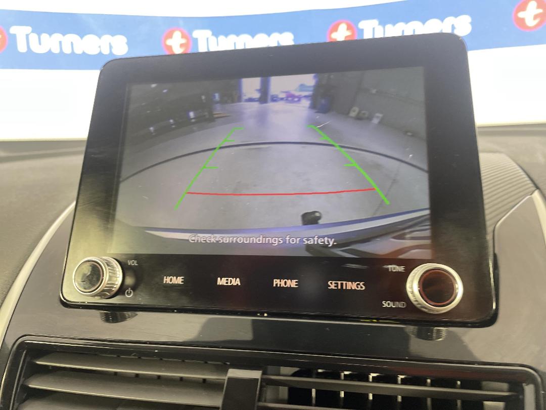 Photo '23' of Mitsubishi Eclipse Cross