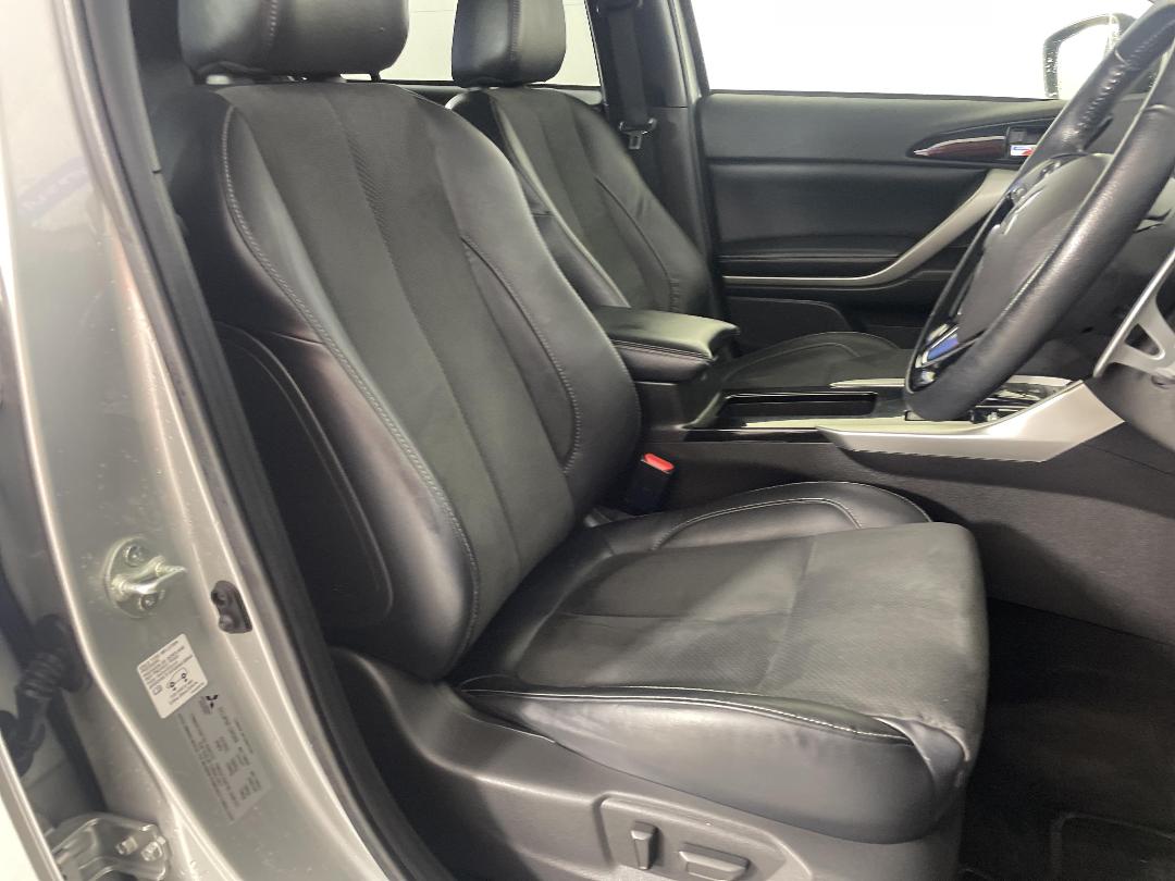 Photo '16' of Mitsubishi Eclipse Cross