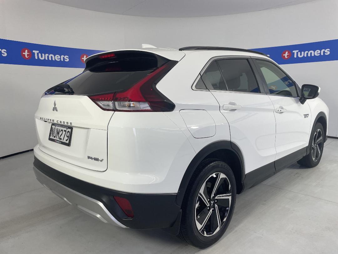 Photo '7' of Mitsubishi Eclipse Cross