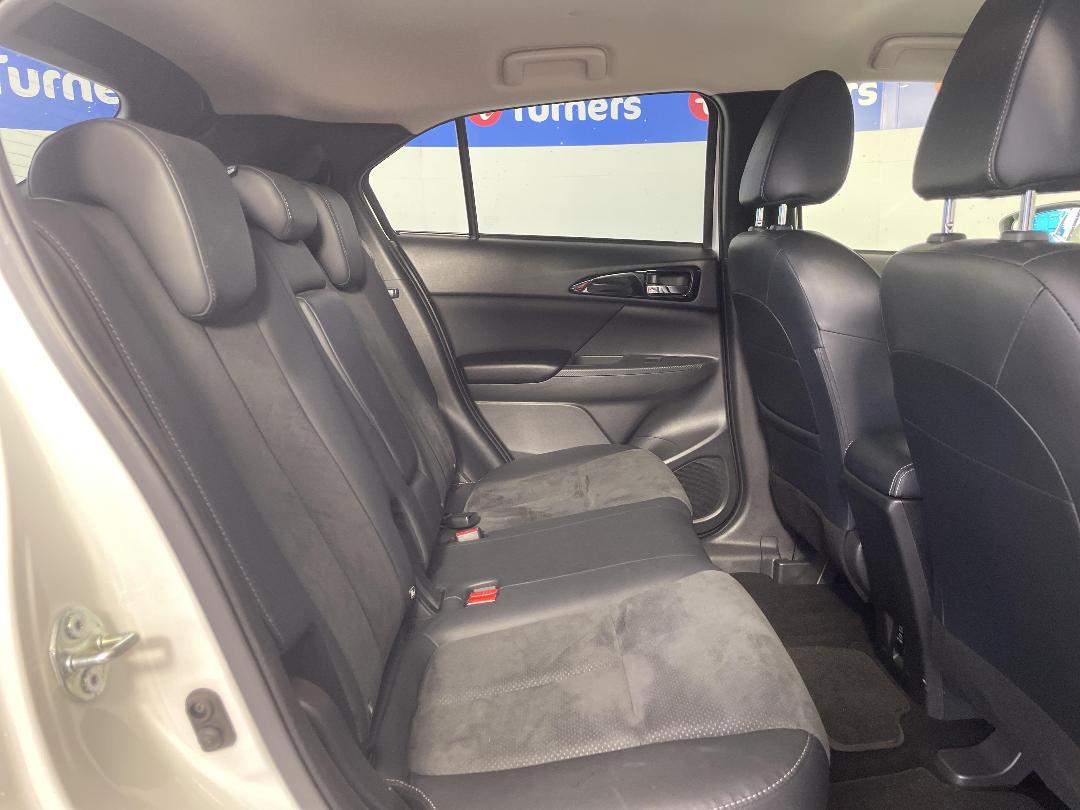 Photo '20' of Mitsubishi Eclipse Cross