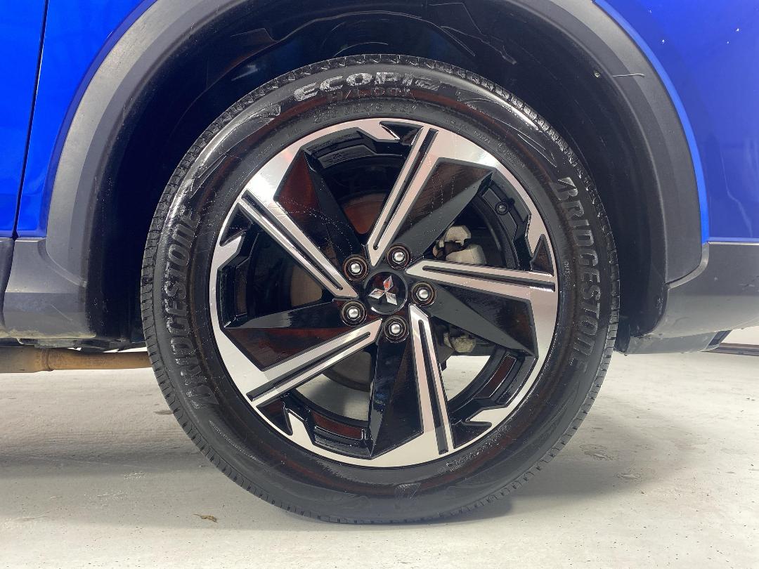 Photo '9' of Mitsubishi Eclipse Cross