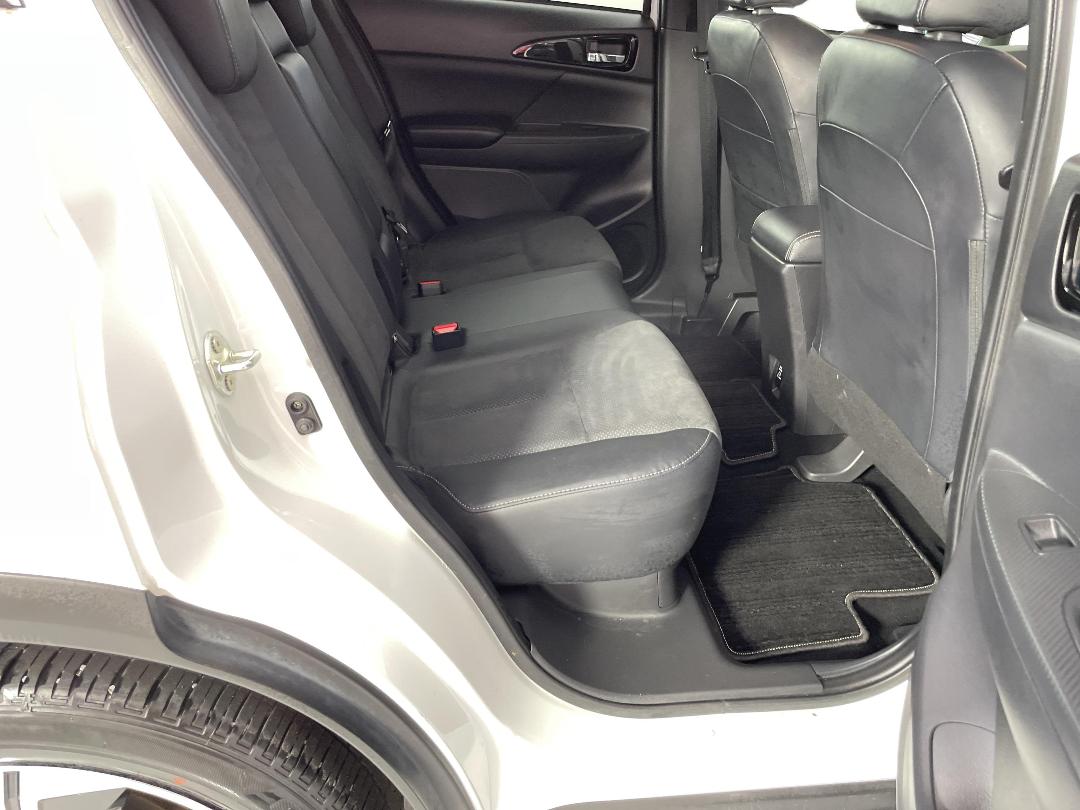 Photo '20' of Mitsubishi Eclipse Cross Photo '20' of Mitsubishi Eclipse Cross