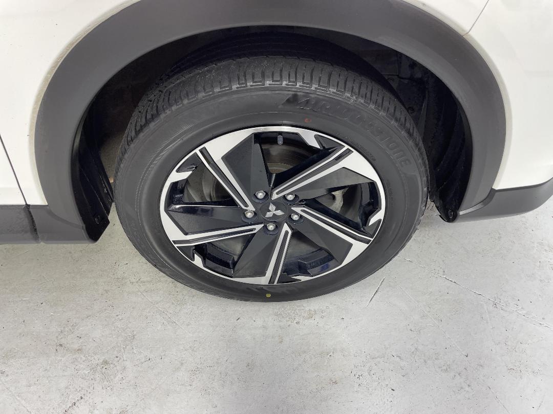 Photo '9' of Mitsubishi Eclipse Cross Photo '9' of Mitsubishi Eclipse Cross