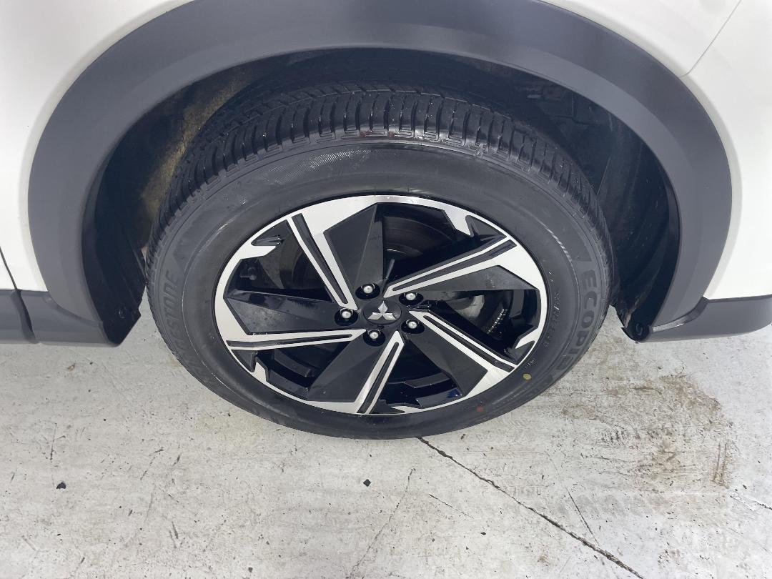 Photo '9' of Mitsubishi Eclipse Cross