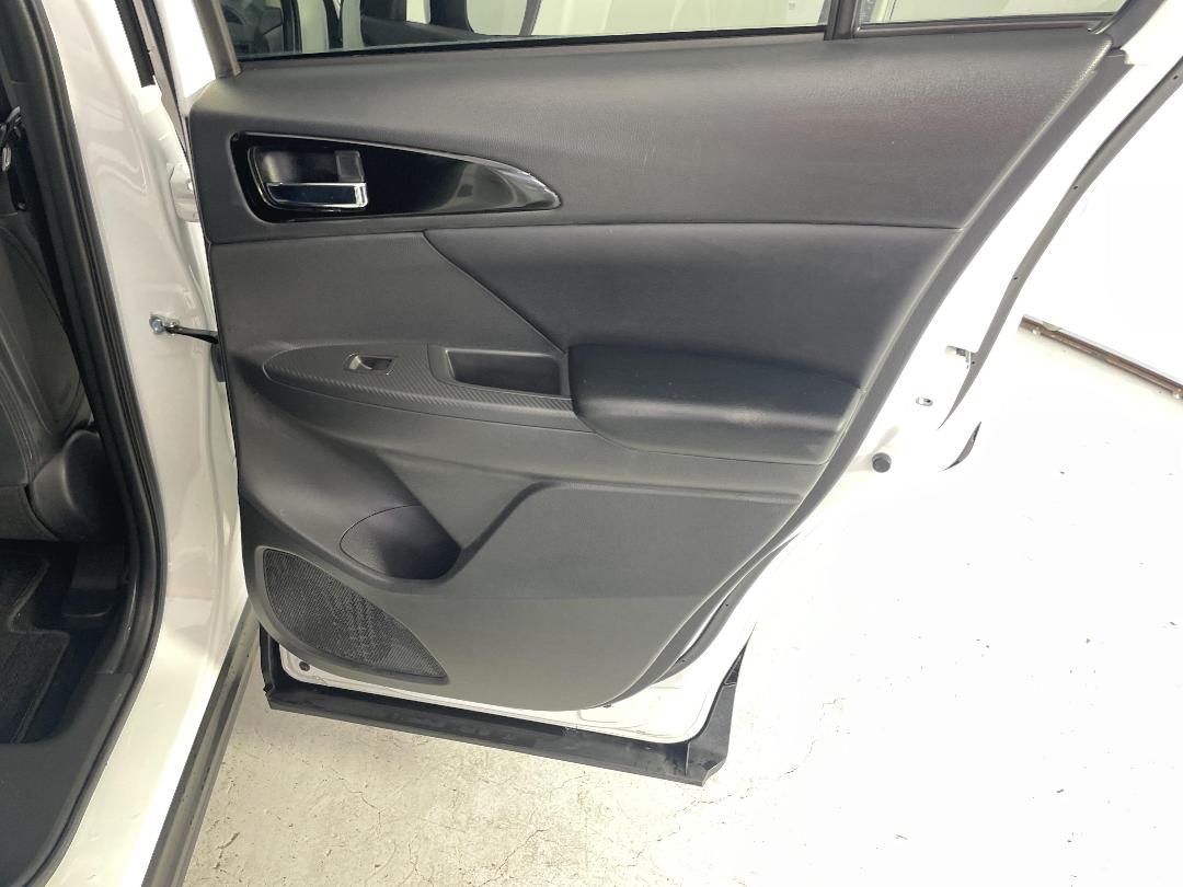 Photo '19' of Mitsubishi Eclipse Cross