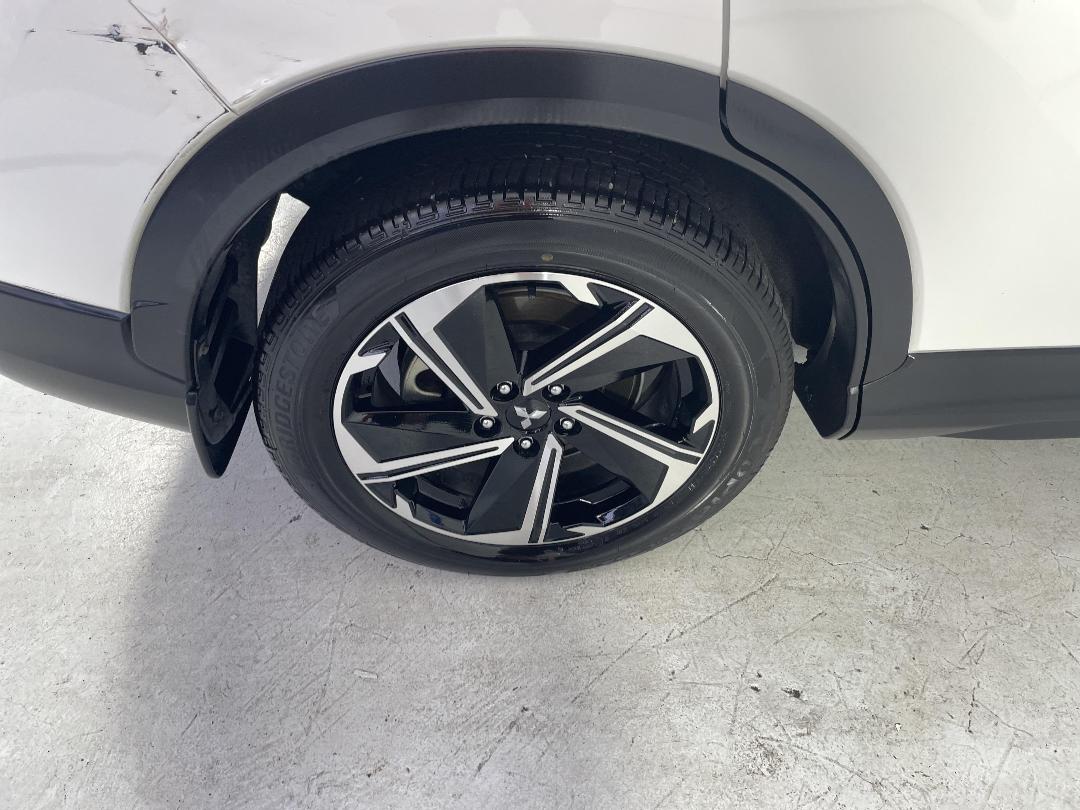 Photo '12' of Mitsubishi Eclipse Cross