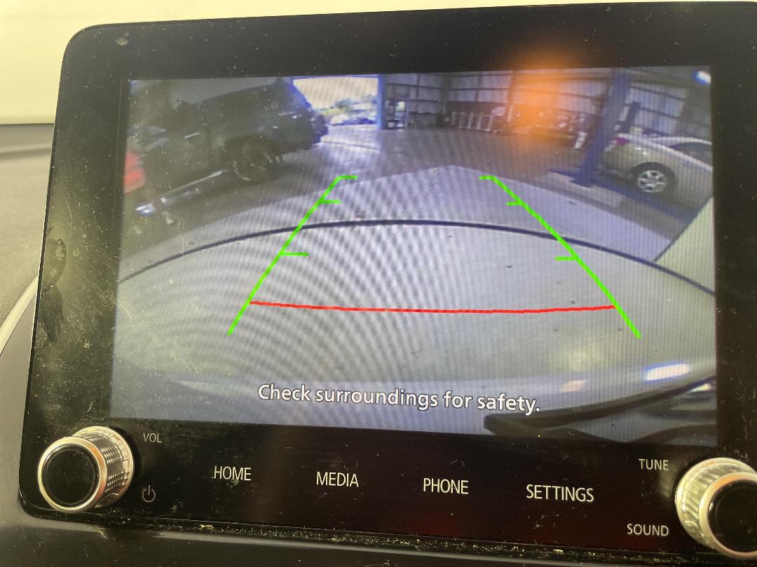 Photo '23' of Mitsubishi Eclipse Cross