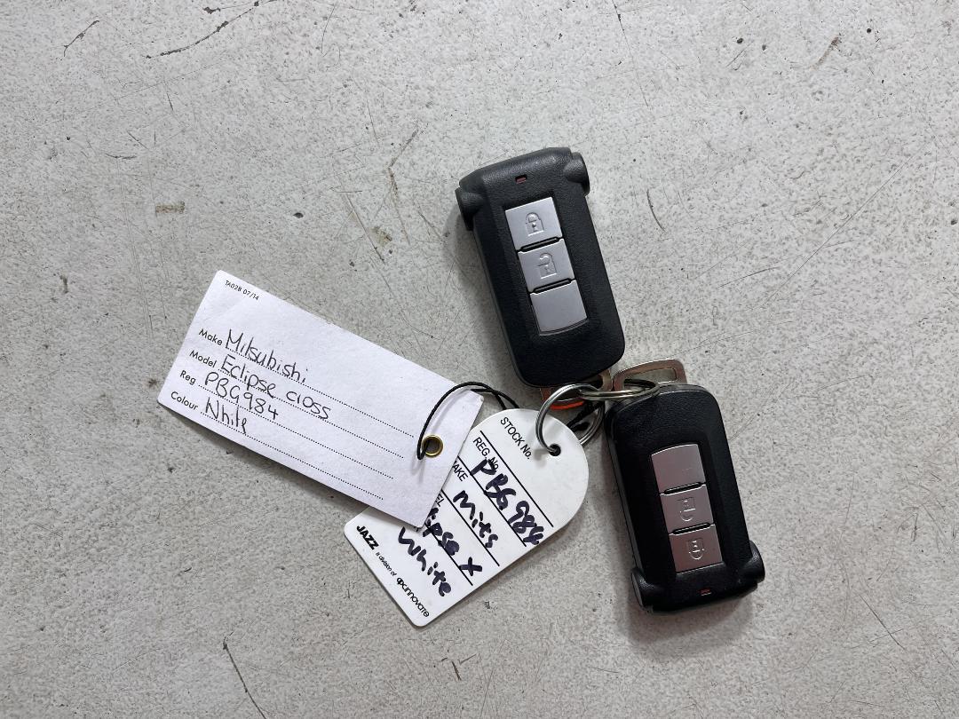 Photo '22' of Mitsubishi Eclipse Cross