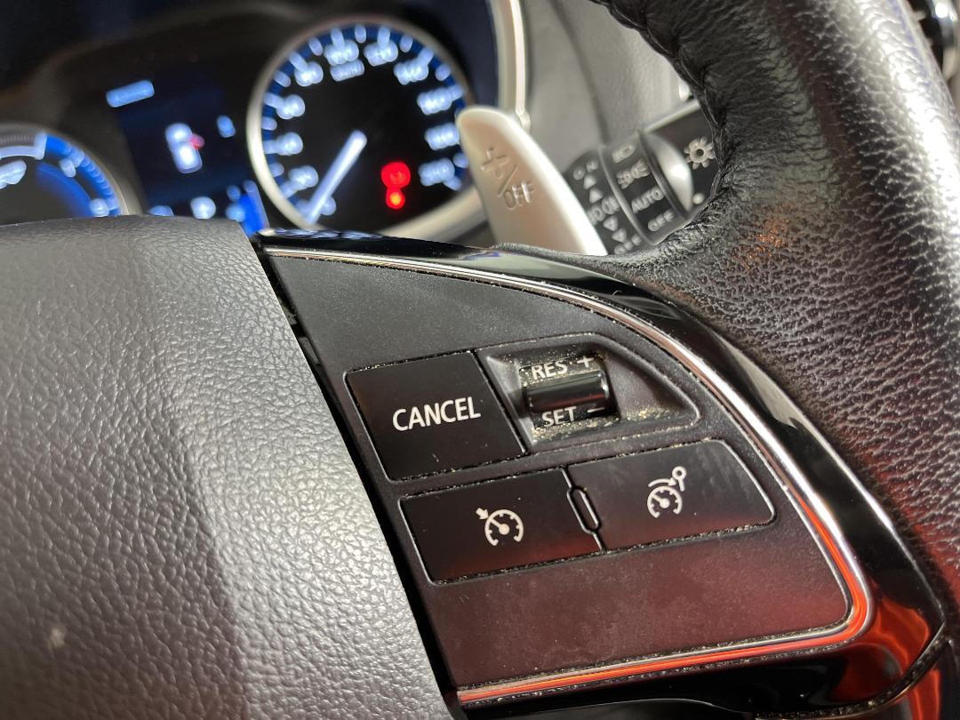 Photo '25' of Mitsubishi Eclipse Cross